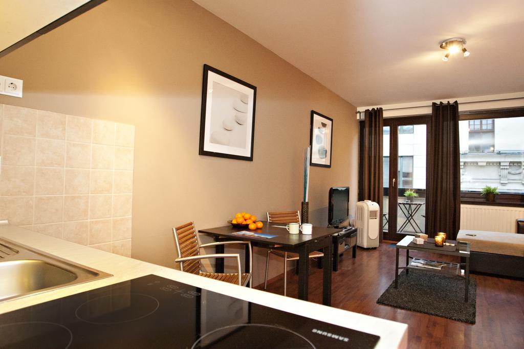 Gloria Apartment Budapest Ruang foto